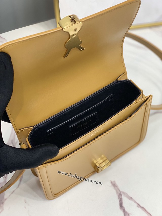 YSL专柜款女包 聖羅蘭經典款MONOGRAM金屬旋扣小號郵差包 YSL肩背斜挎包 634306  jjh1082